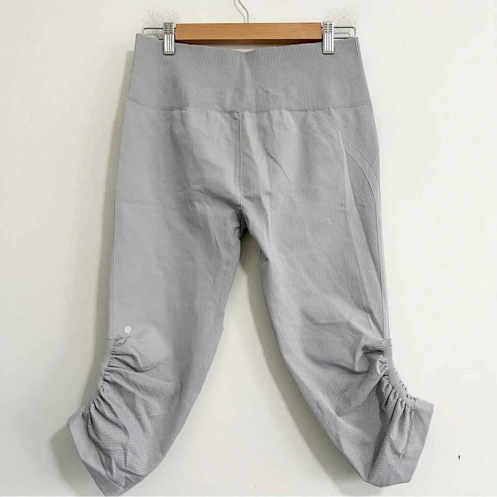 Lululemon In The Flow Crop Legging